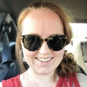 Meet your Posher, Angela